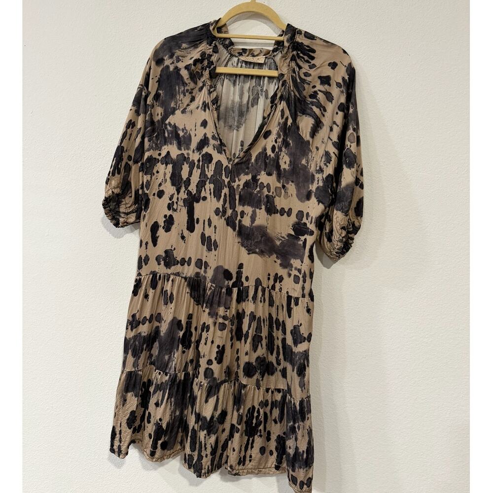 Chic Sofia Neutral Tie-Dye Tiered Mini Dress - M/L